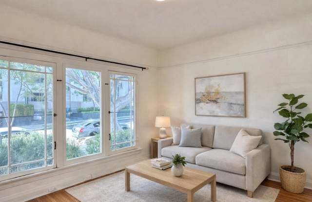 832 N Edinburgh Ave photos photos