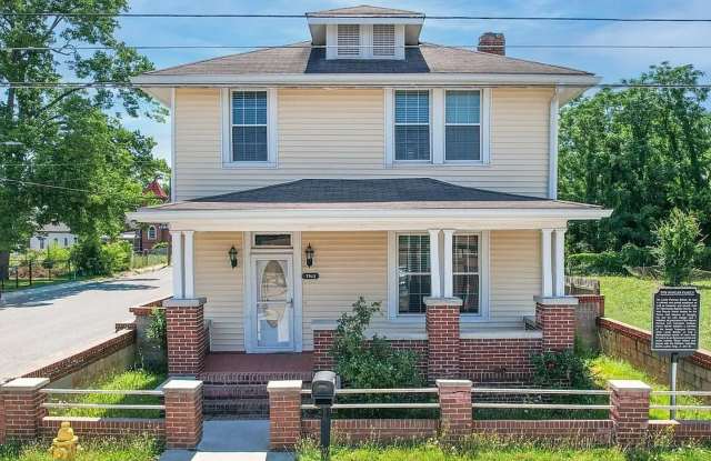 Ideal for Medical Professionals & Students – Spacious 5BR Near Downtown photos photos Ideal for Medical Professionals & Students – Spacious 5BR Near Downtown photos photos