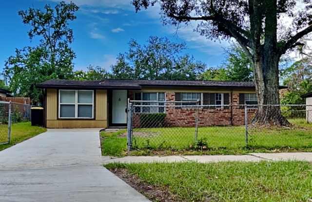 5226 Timawatha Avenue - 5226 Timawatha Avenue, Jacksonville, FL 32210