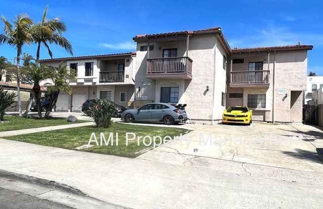 1/2 OFF 1ST MONTH"S RENT!! MOVE IN BY DECEMBER 1ST!! - 3981 Hamilton Street, San Diego, CA 92104