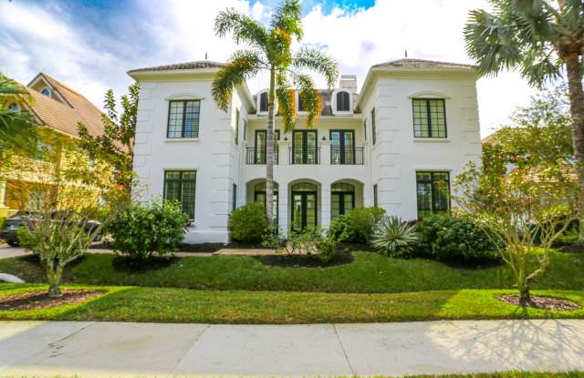 ***STUNNING SEASONAL RENTAL AVAILABLE***STUNNING POOL HOME*** Gallery 4