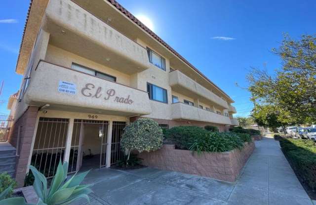 949 W. 26th Street photos photos