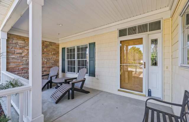 Maintenance Free Condo in SW Champaign - Available August 2026 Gallery 3