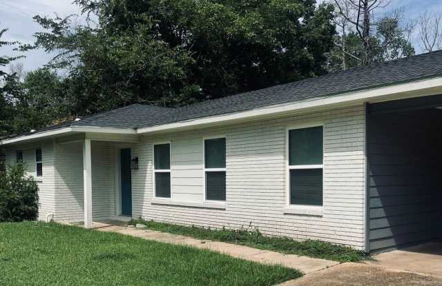 Newly remodeled home - 6722 Isabella Drive, Rapides County, LA 71301