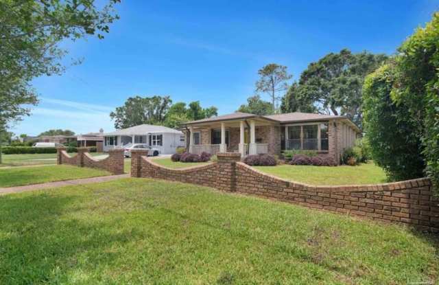 Beautiful East Hill 4 Bed/2 bath photos photos Beautiful East Hill 4 Bed/2 bath photos photos
