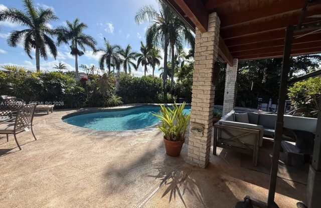 13280 SW 103rd Ter photos photos