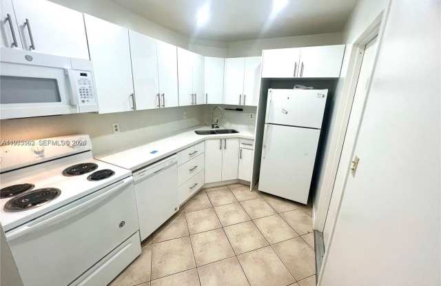 3115 Oakland Shores Dr photos photos