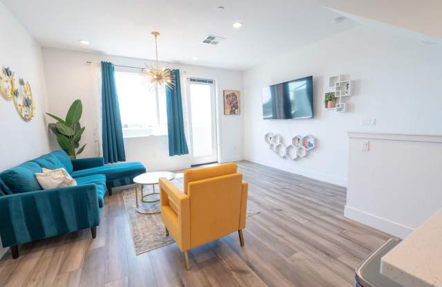 9877 Macarthur Blvd photos photos