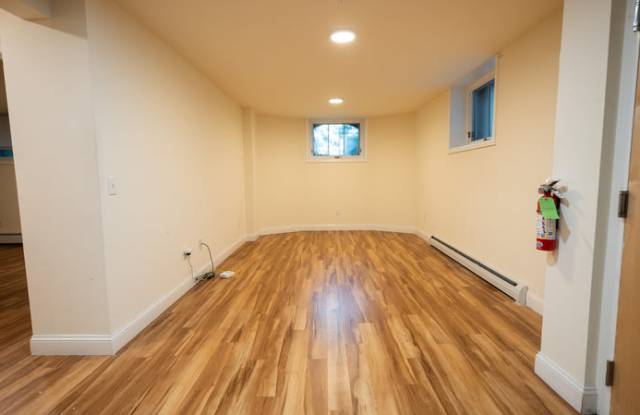 308 Main Street, Unit 1 Gallery 3