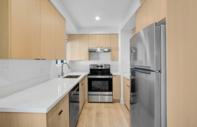 110 South Swall Apartments photos photos