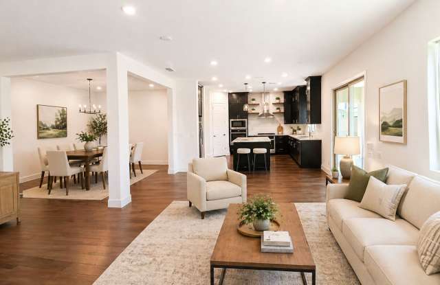 Stunning home with luxurious wood floor and beautiful spacious yard photos photos