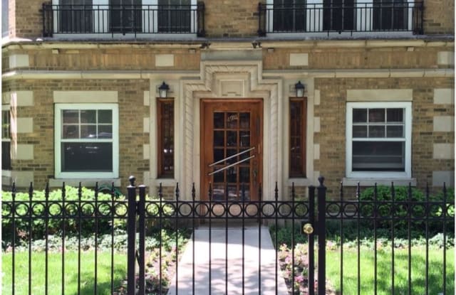 4916 N Wolcott Ave 1SE - 4916 North Wolcott Avenue, Chicago, IL 60640
