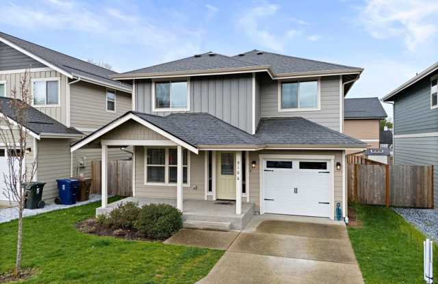 Modern 4-Bed Tacoma Home | Energy Efficient, Fenced Yard & 16 Mins to JBLM! Gallery 3