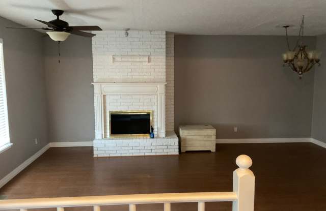 1421 Pheasant Run Ct. Gallery 3