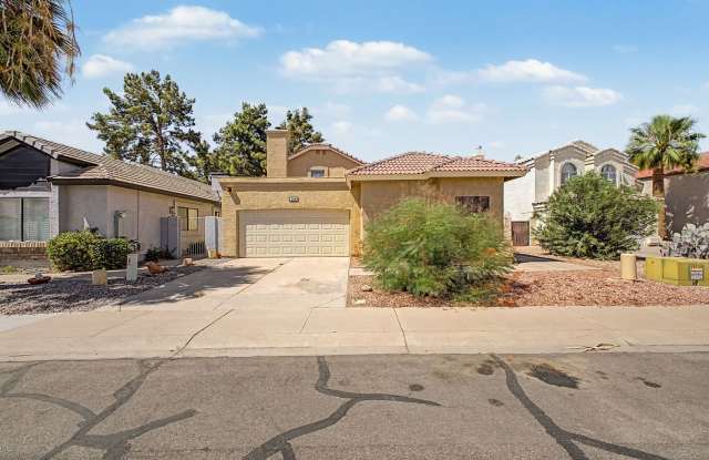 3 bedroom lake front in Chandler Gallery 3