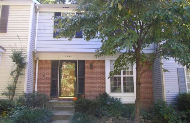 5842 WOOD POPPY CT - 5842 Wood Poppy Court, Burke Centre, VA 22015