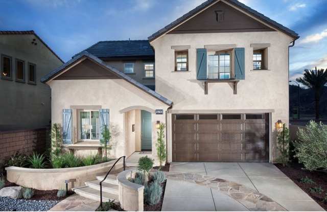 Beautiful three bedroom three bath home located in Lake Elsinore photos photos