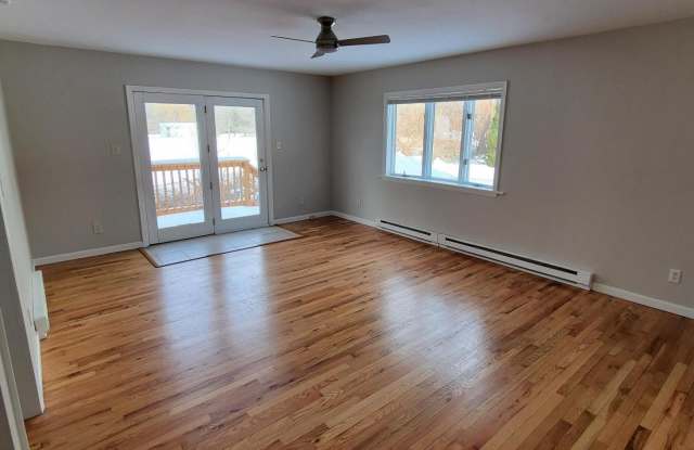 116 Clamsteam Road Gallery 4