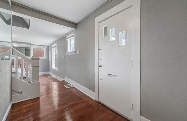 160 Hazelwood Gallery 3