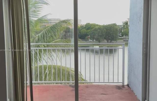 9357 Fontainebleau Blvd - 9357 Fontainebleau Boulevard, Fountainebleau, FL 33172 9357 Fontainebleau Blvd - 9357 Fontainebleau Boulevard, Fountainebleau, FL 33172