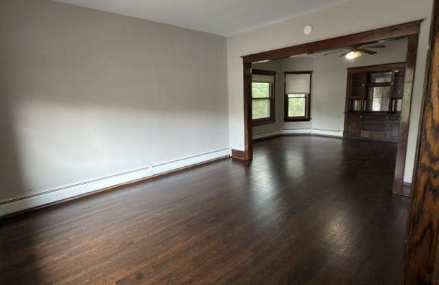 319 Chicago Avenue Gallery 2
