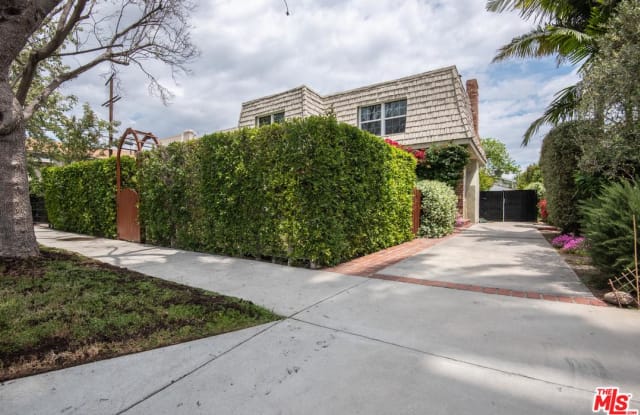 4380 CAMELLIA Avenue - 4380 Camellia Avenue, Los Angeles, CA 91604