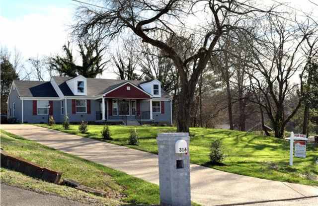 LIKE NEW! Extensive renovation in established Glencliff Estates photos photos