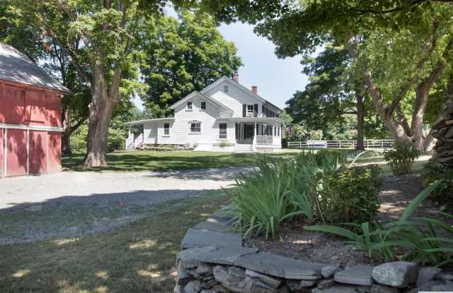 173 Pumpkin Lane Gallery 2