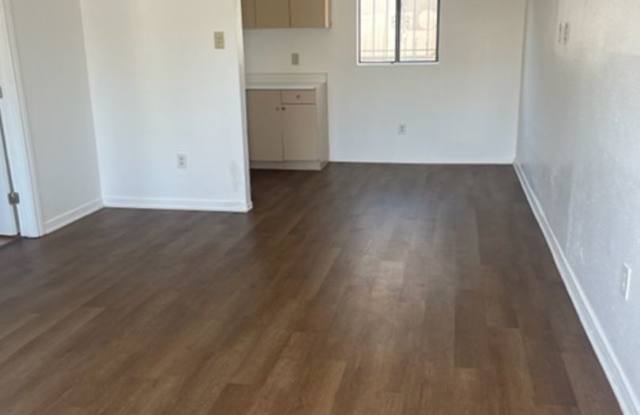 305 Wisconsin photos photos