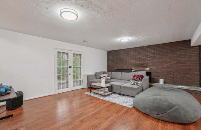 2704 Rambler Court Gallery 2