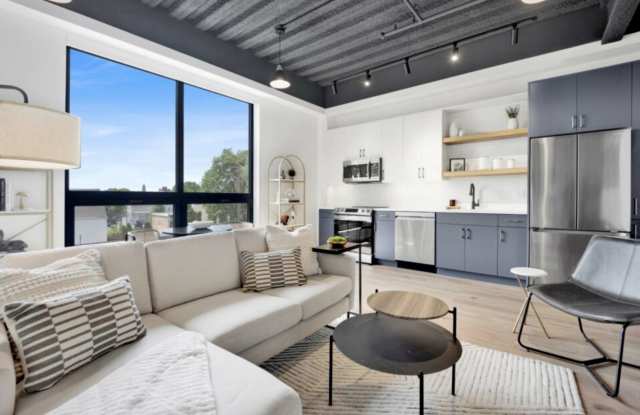1802 W Berenice Avenue Gallery 4