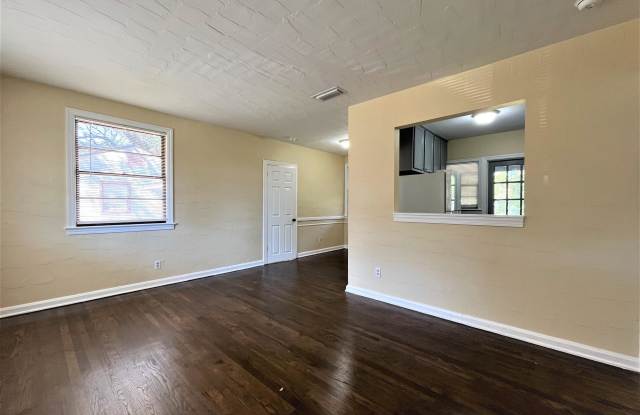 845 GARDENIA LN Gallery 3