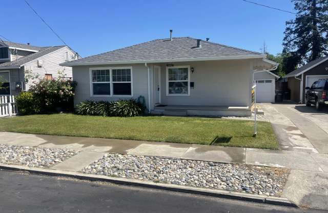 1843 Locust Street - 1843 Locust Street, Livermore, CA 94551