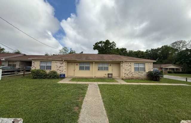 407 Schubert Drive photos photos