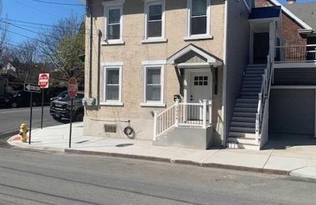 303 E Church Street unit: A photos photos