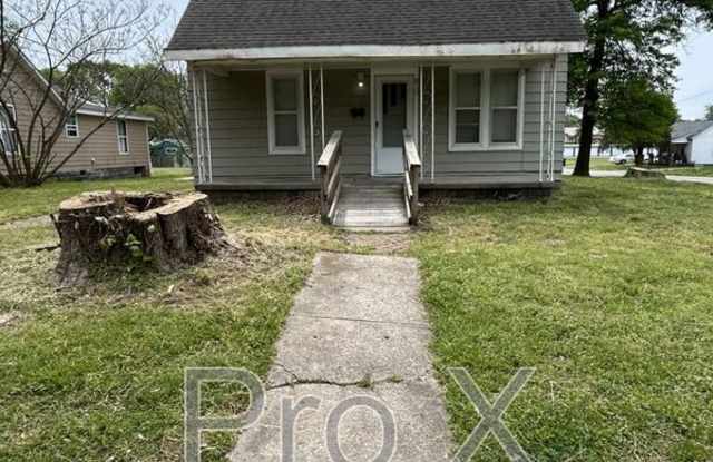 815 W 6th photos photos