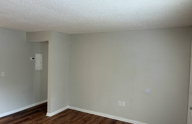 5101 S Clarice Ct Apt A Gallery 4