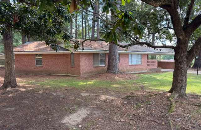 3 Bed, 2 Bath in Southern Hills Gallery 3