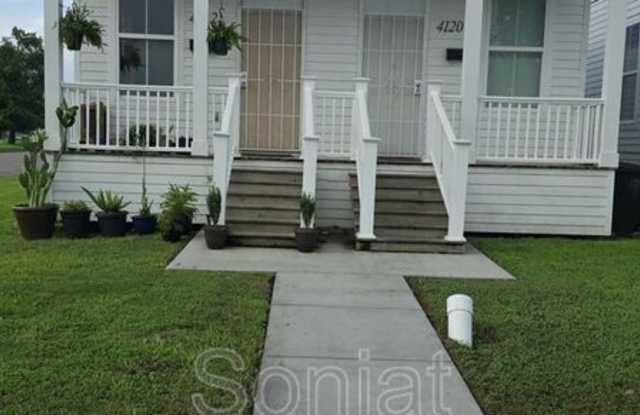 4120 N Rocheblave photos photos