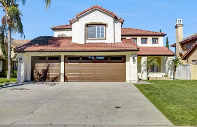 Beautiful 4-Bed, 2.5-Bath Home in Moreno Valley Ranch photos photos