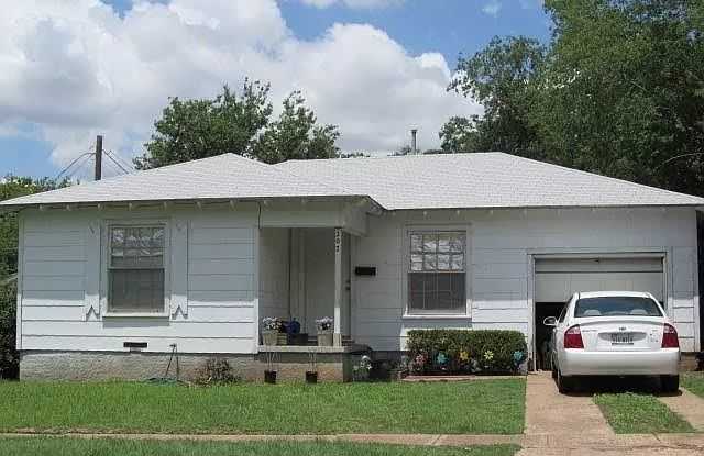 207 Cloud St photos photos