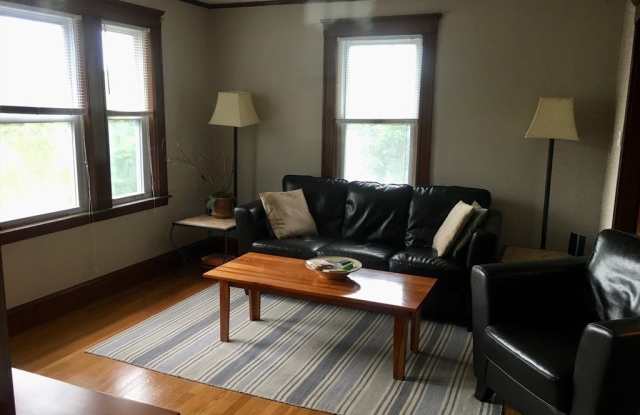 7 Richie Rd unit: 2 photos photos