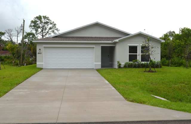 8201 Deland Avenue Gallery 1