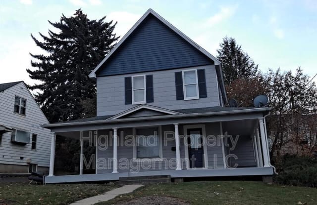 420 NE Kamiaken St. photos photos