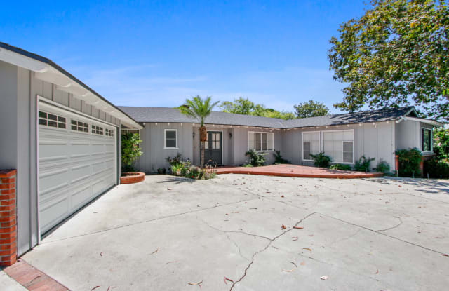 9636 La Cima Dr - 9636 La Cima Drive, Whittier, CA 90603