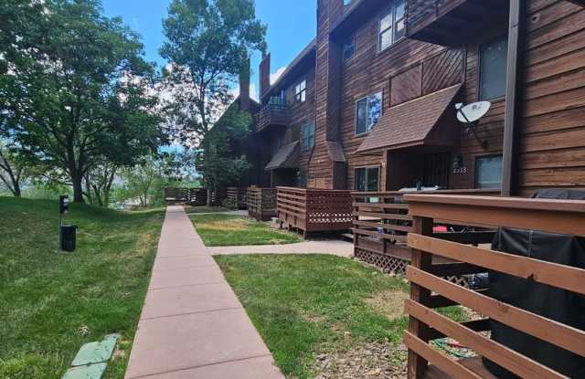 $1625 - 2BR/1.5BA Dog-Friendly Westside Condo near Old Colorado City photos photos