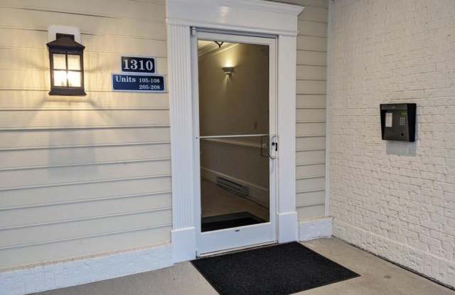 1310 Durlain Drive Gallery 4