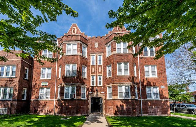 Chicago Lawn Apartments Gallery 2