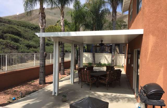 4705 Golden Road Gallery 2