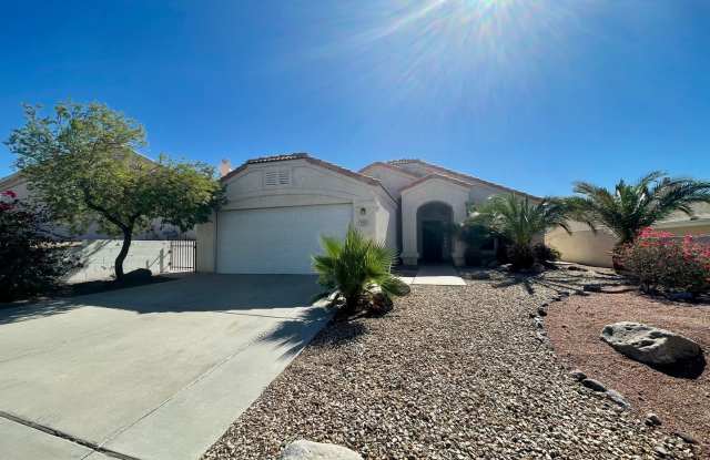 Great 3 Bedroom, 2 Bathroom Home in El Camino Village on the Parkway! photos photos